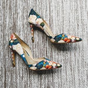 Louise Et Cie Floral Pointed Toe Heels